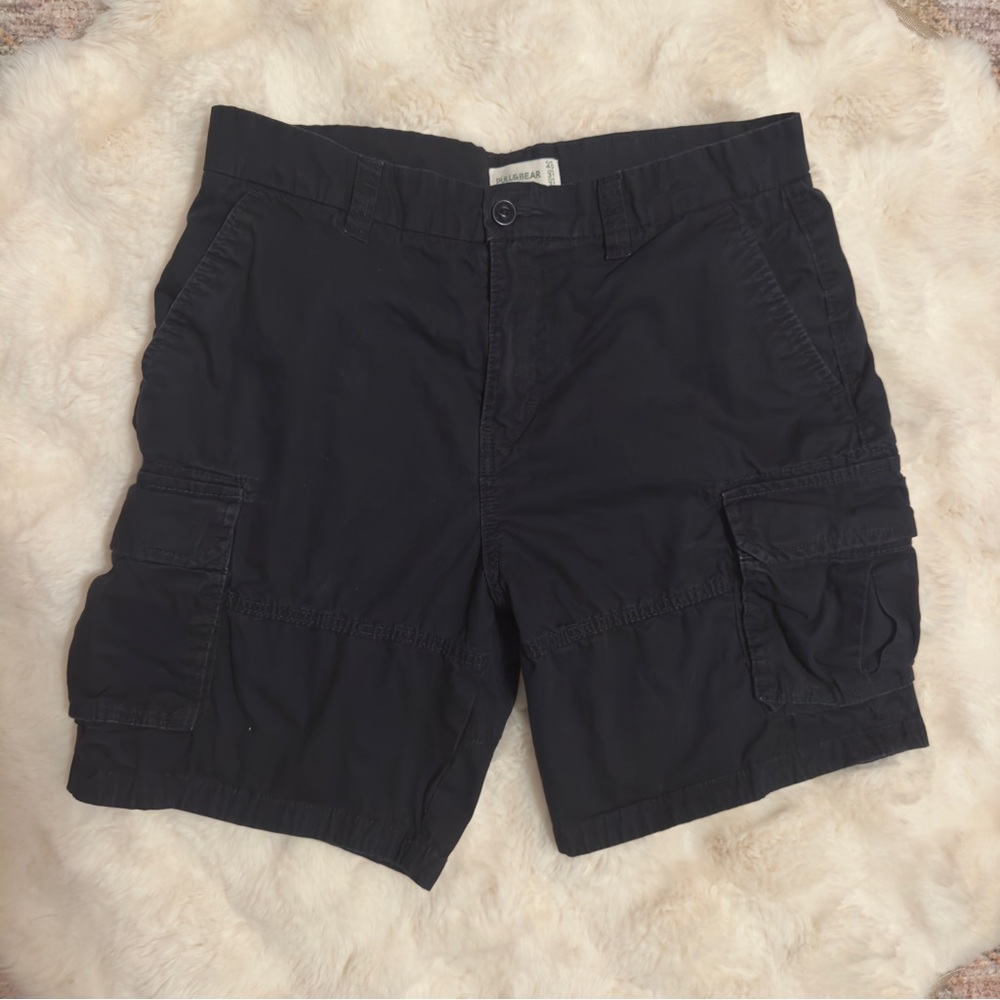 Pull & Bear Cargo Shorts- Mens sz. 31
